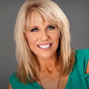 Meet your Posher, Janel